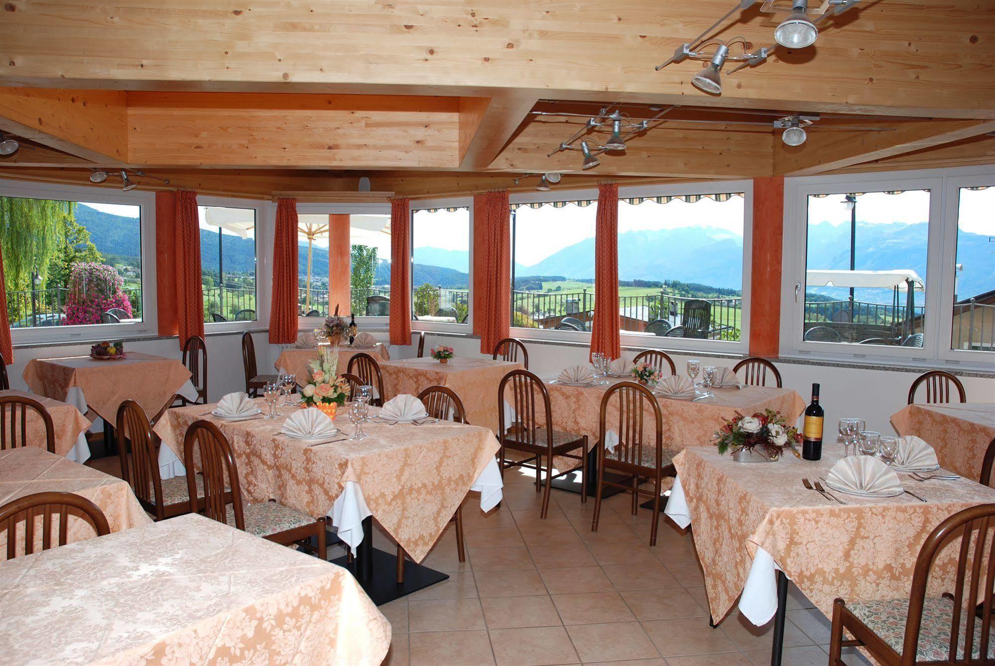 Hotel La Montanina Malosco Esterno foto